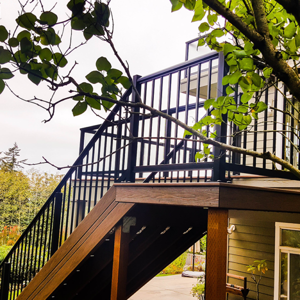 picket railing