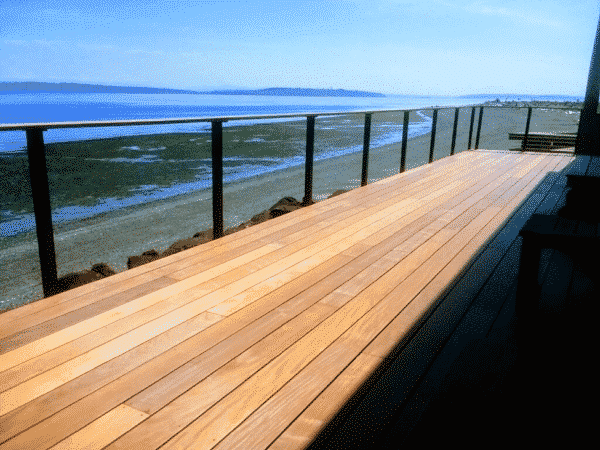 Cable Railings by the Ocean: Contending with the Elements | RailFX Blog