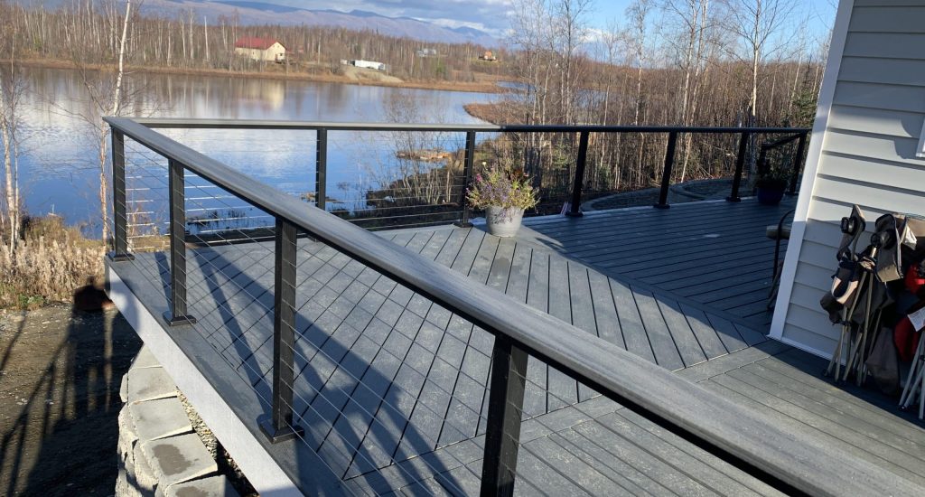 Wrap-around Deck, Aluminum Cable Railing