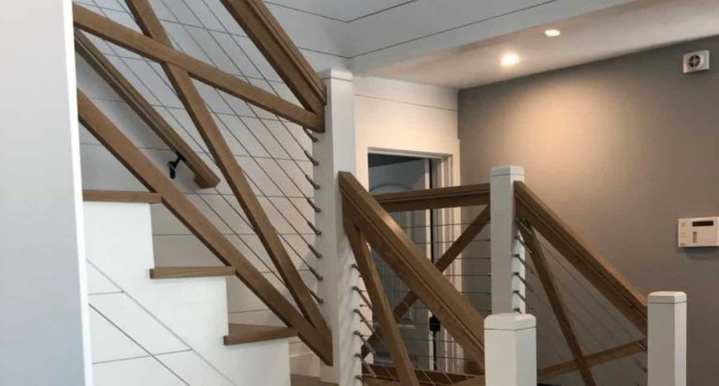 Staircase cable railings